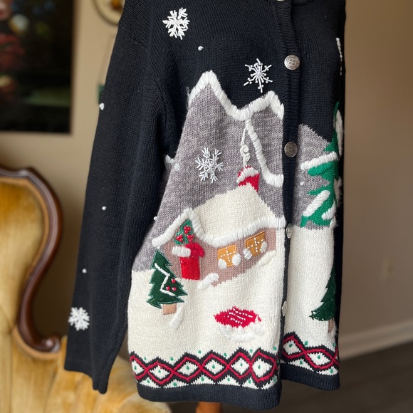 ☾ Vintage Bobbie Brooks embroidered and beaded Christmas sweater cabin scene - Picture 2 of 8